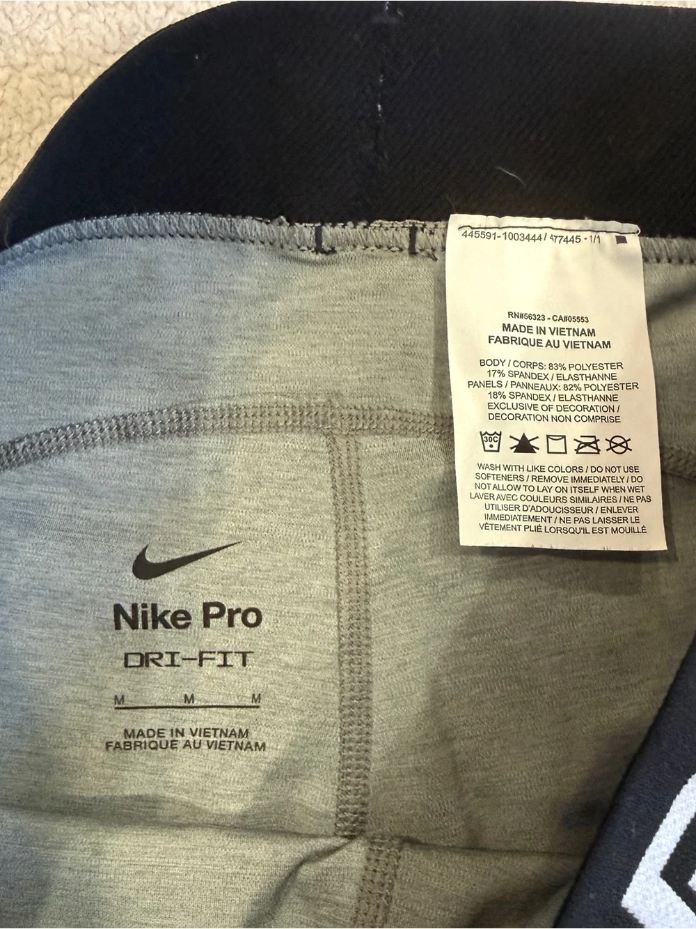 Nike PRO Womens Size Medium Midrise Crop Leggings Pant Mesh Panels Gray